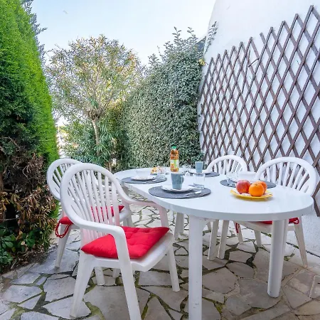 Дом отдыха Holiday Home Port Nautile-1 By Interhome *