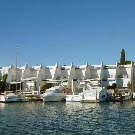 Holiday Home Port Nautile-1 By Interhome Holiday home Le Grau-du-Roi